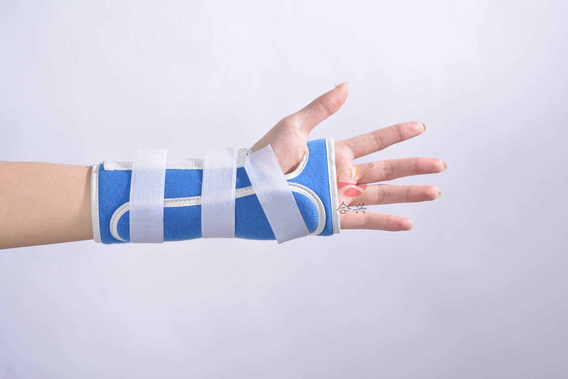 迪努将迎战里昂,队员手臂受伤 迪努将迎战里昂,队员手臂受伤