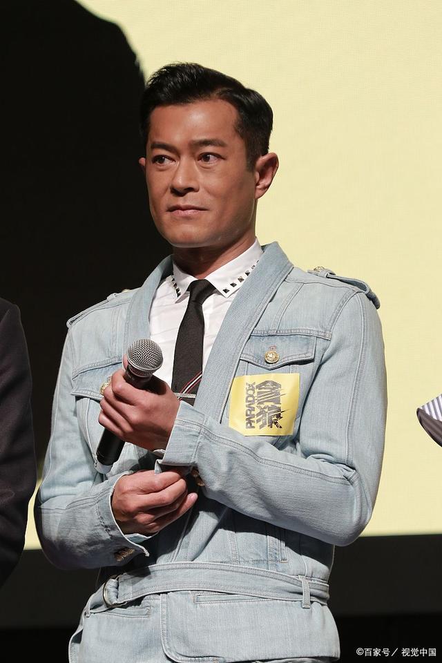 海因克斯青年队获胜，表现令人钦佩