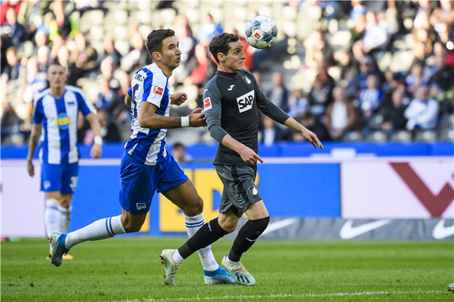 柏林赫塔客场轻松取胜,士气大振的简单介绍 柏林赫塔客场轻松取胜,士气大振的简单介绍