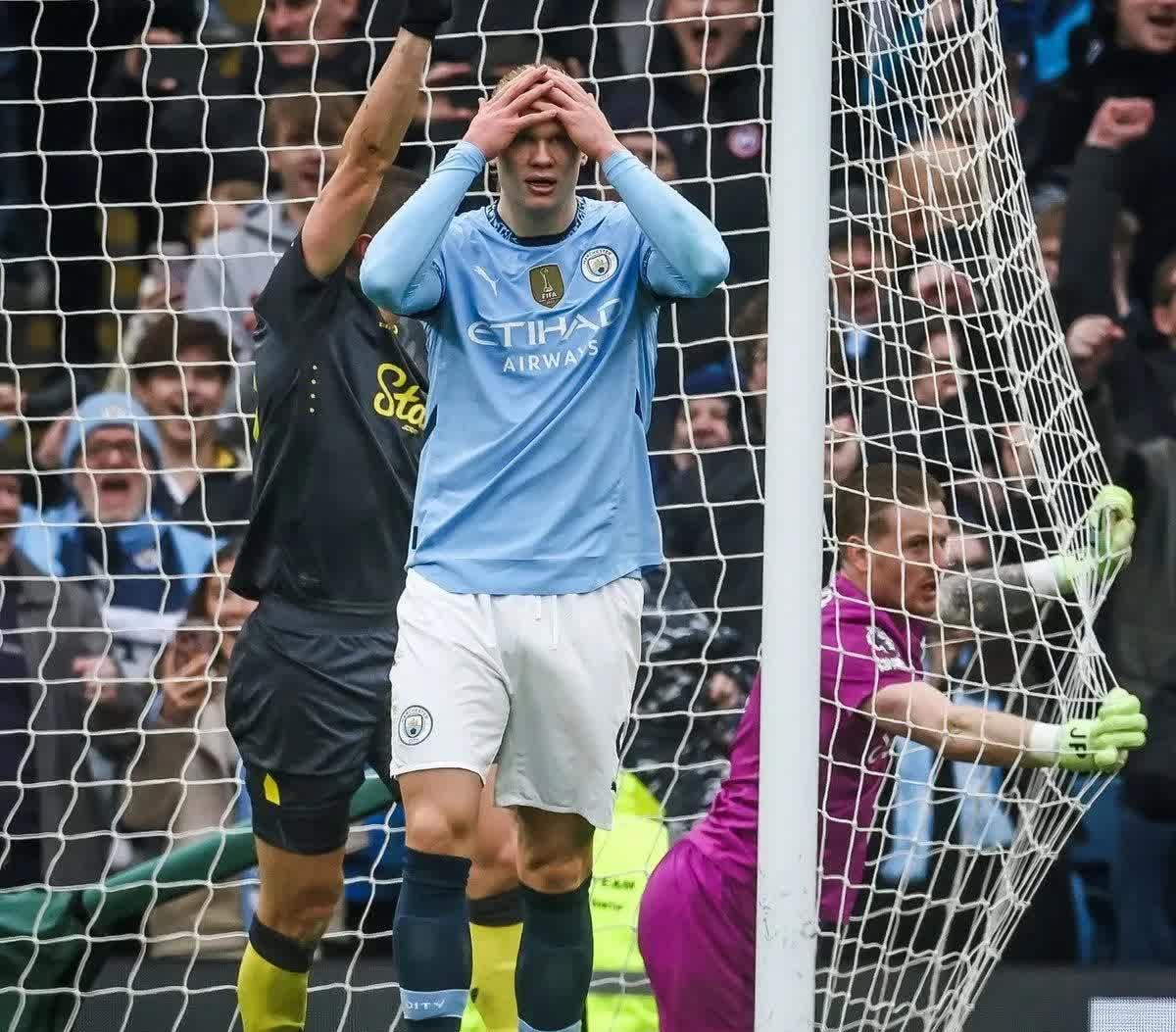 VAR判罚再引争议,切尔西对阵曼城裁判判点引发巨大争议的简单介绍 VAR判罚再引争议,切尔西对阵曼城裁判判点引发巨大争议的简单介绍