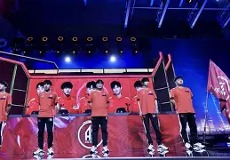  Ming巅峰对决，Scout与40激战曼联分钟，大胜胜负难料！